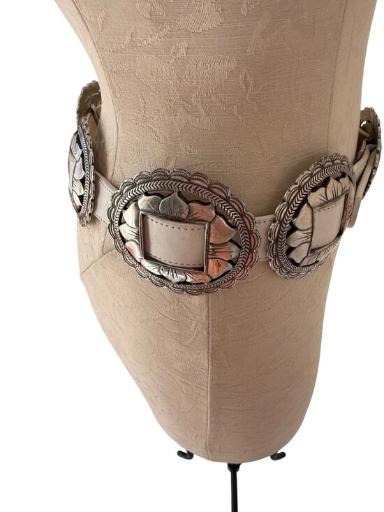 Brighton Sunflower Concho Belt White Silver Size Medium Western-inspired Vintage main image 15